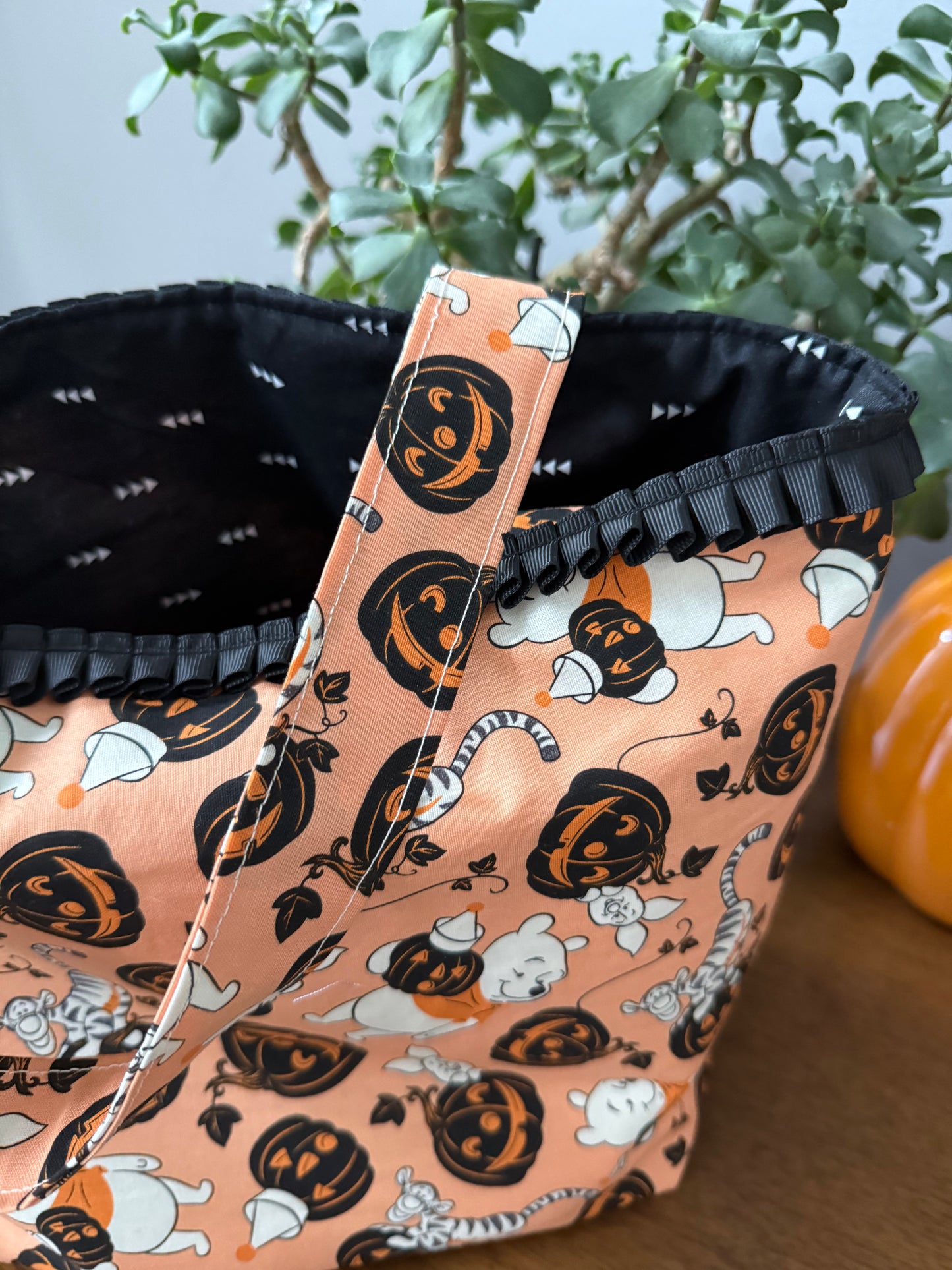 Pooh Bear Trick or Treat Tote